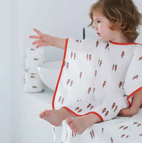 Muslin Poncho in Tin Soldier | Atelier Babbi