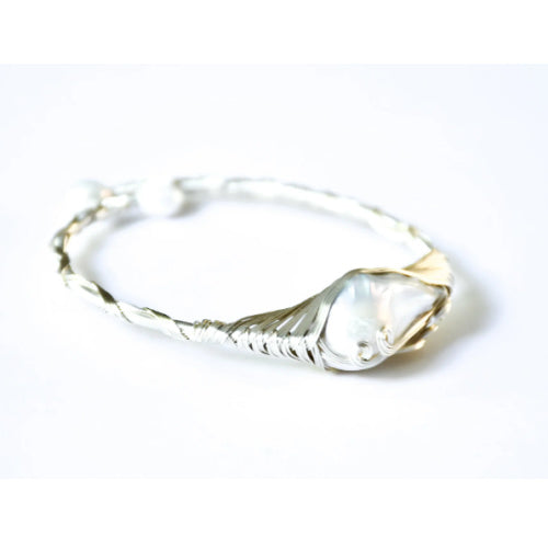 Silver Bracelet with Keshi Pearl