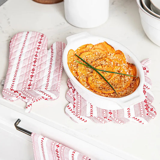 Juliska Villa Stripe Red & White Oven Mitt & Pot Holder