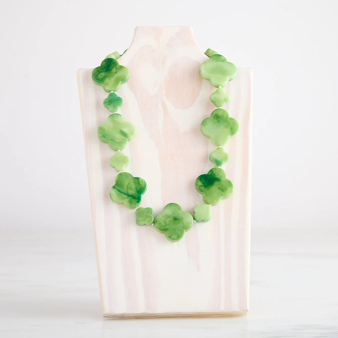 Bright Green Clover Cooling Necklace