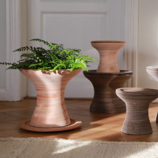 Berg's Potter Raw Rosa Celeste Pedestal Pot
