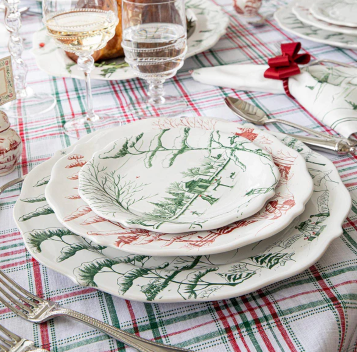 Juliska Country Estate Winter Frolic Evergreen Party Plate (Assort. Set of 4)