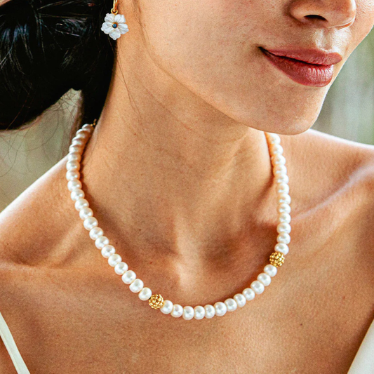Berry Single Strand Necklace, 16" + 2" Pearl, Capucine de Wulf