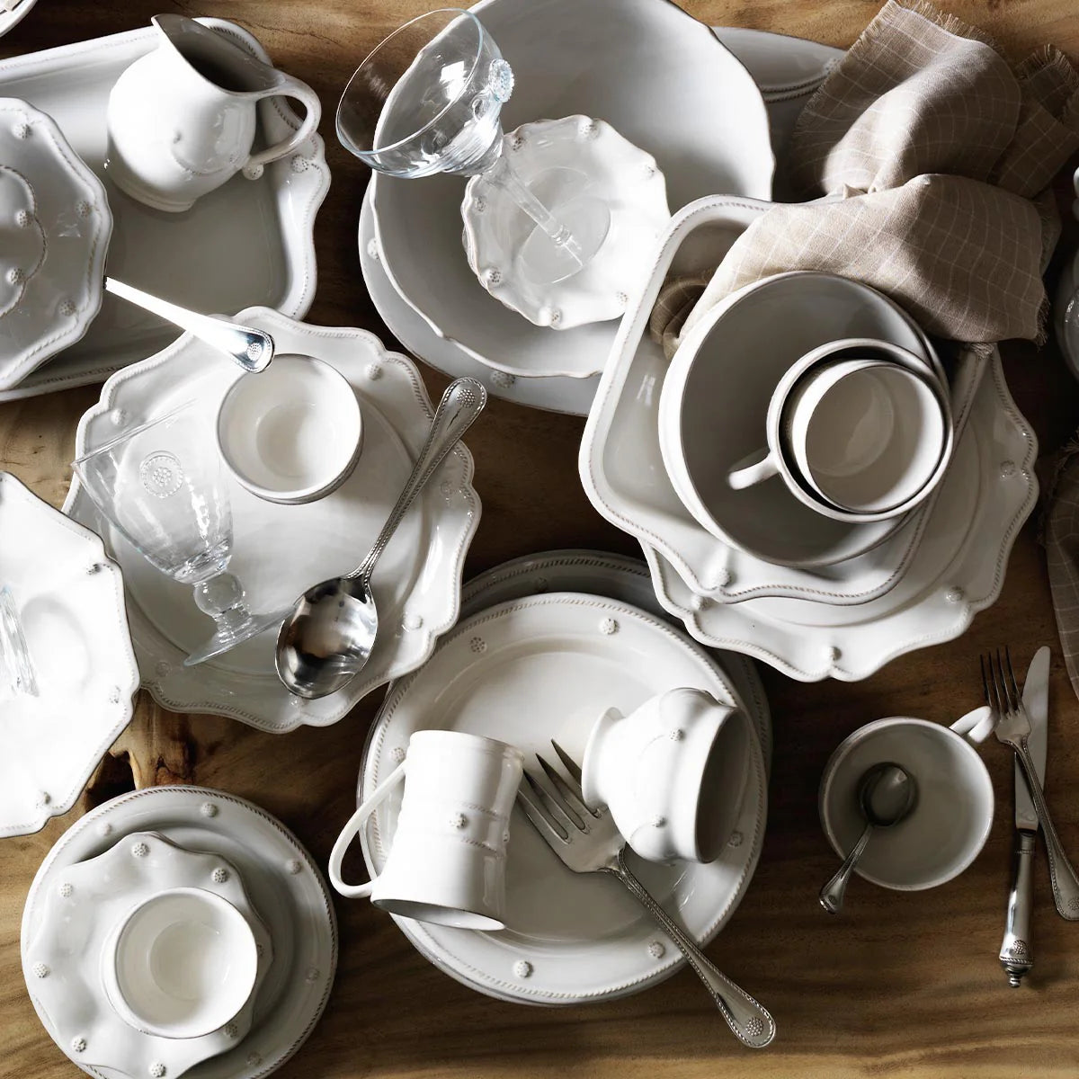 Juliska Berry & Thread Whitewash Berry Bowl