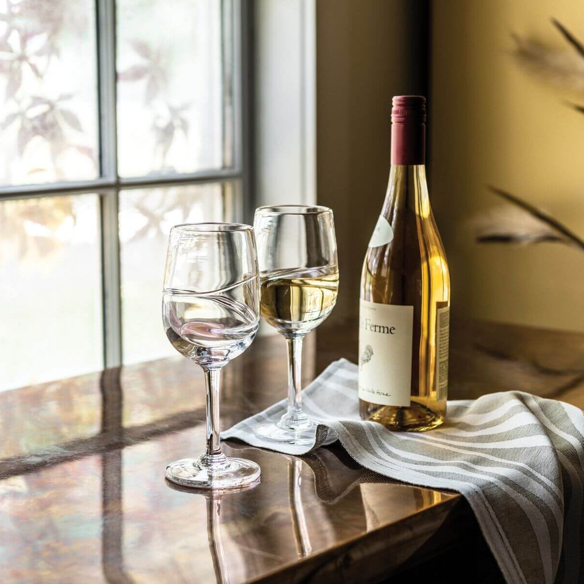 Simon Pearce Waterbury White Wine