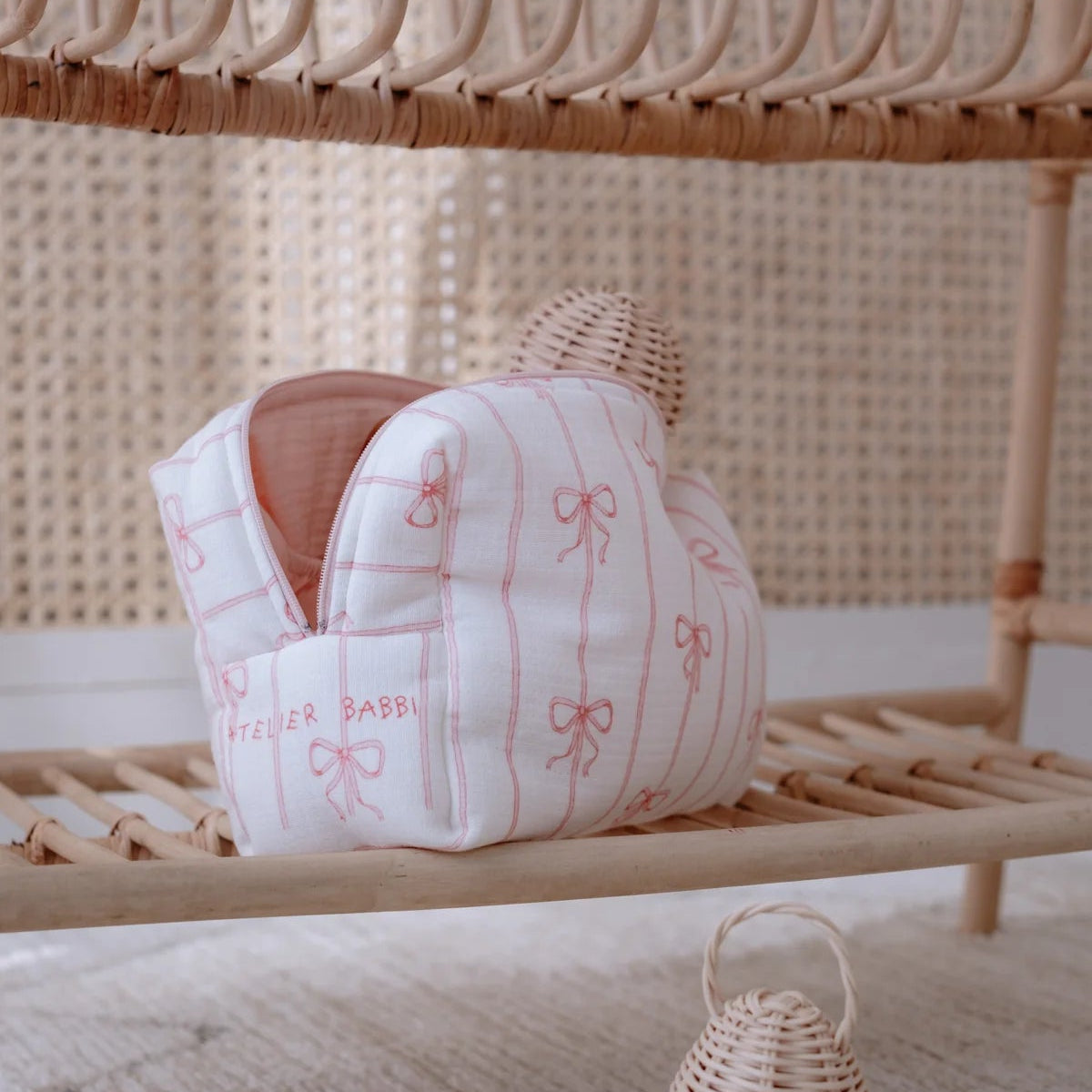 Diaper Pouch, Pink Ribbon | Atelier Babbi