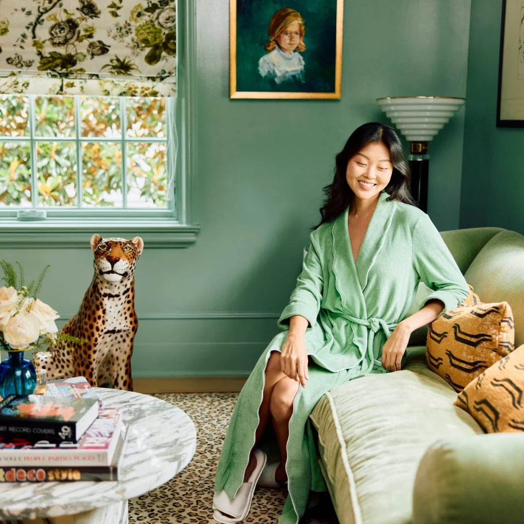 Women's Long Scallop Lightweight Robe in Basil