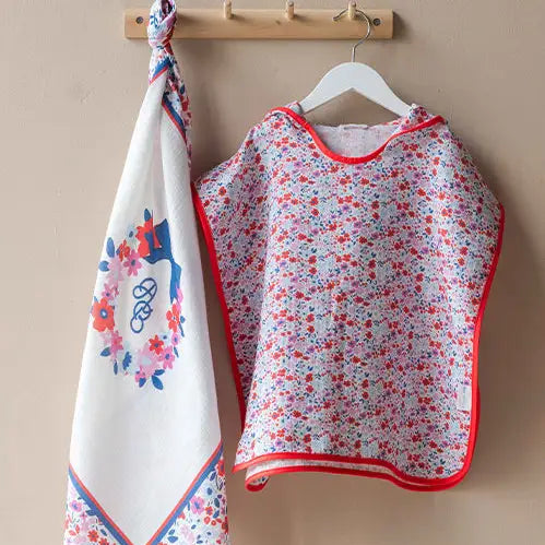 Muslin Poncho in Tiny Flowers | Atelier Babbi