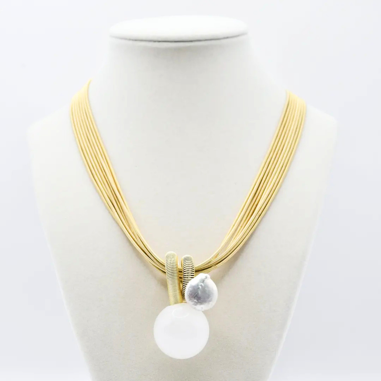 Strand Gold Wire Necklace with Round Stone Necklace