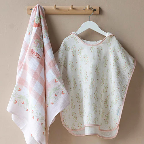Muslin Poncho, Strawberry | Atelier Babbi