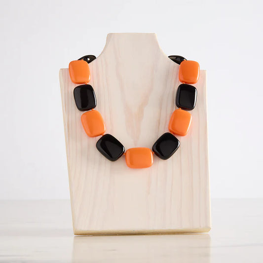 Hot Girl Pearls 18" Chicklet Cooling Necklace - Orange and White