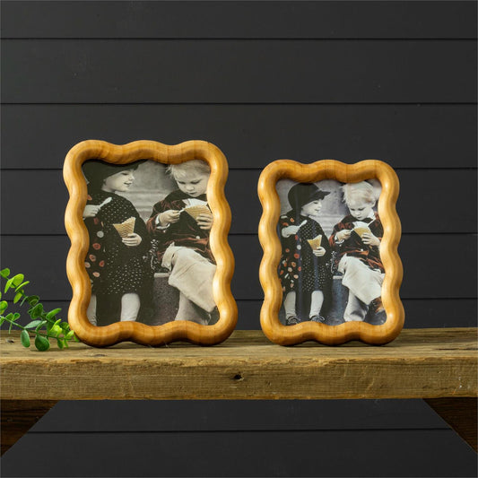 Wood Photo Frames, Wavy Edge (2 sizes available)
