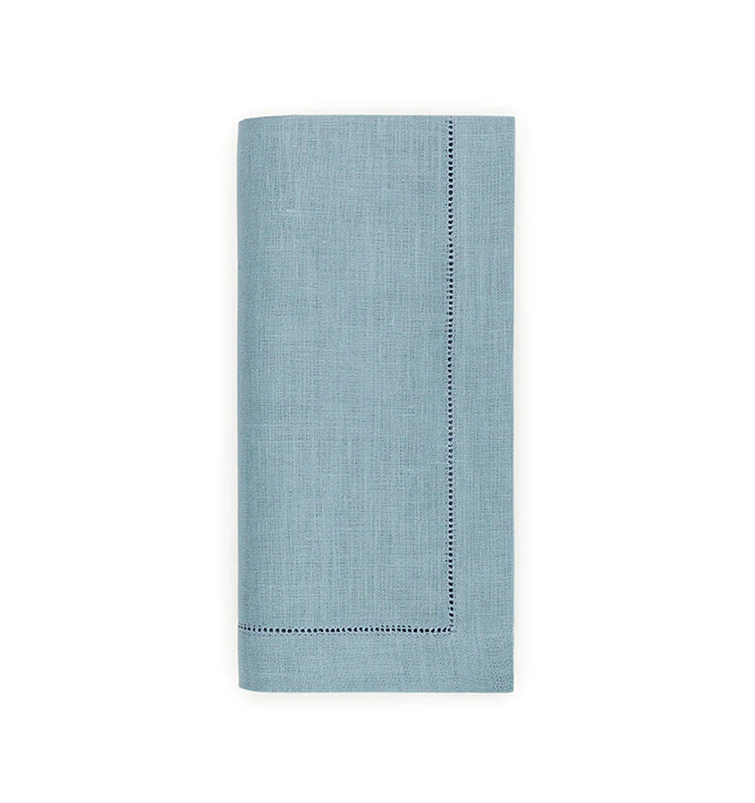 Sferra Linen Dinner Napkins 20" x 20" Hydrangea (Set of 4)