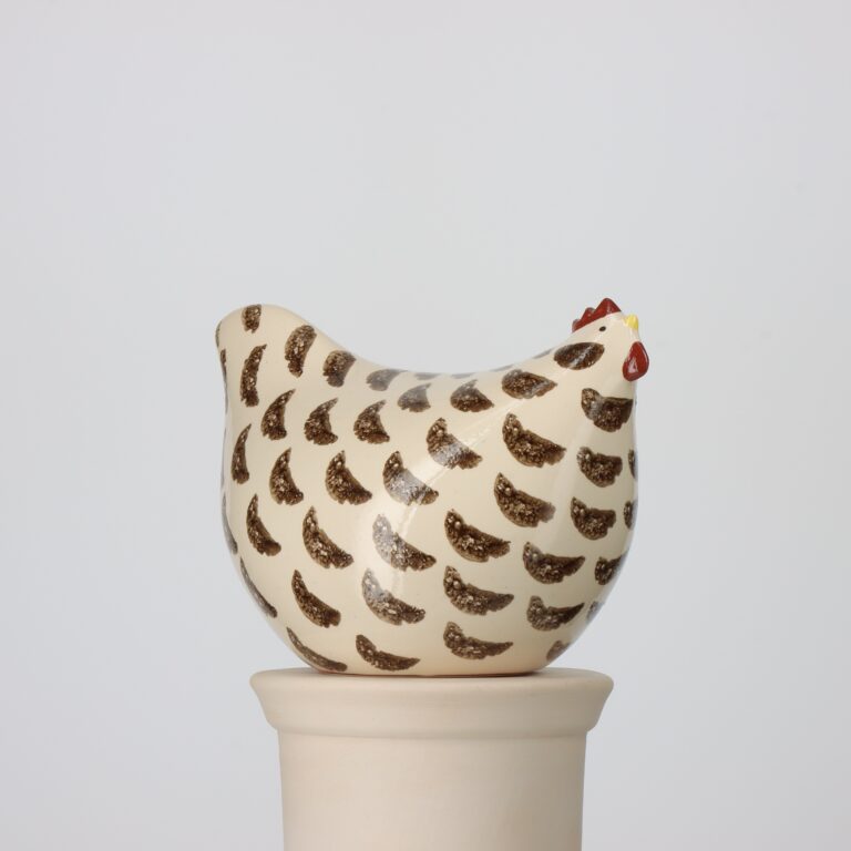 Pullet White Spotted Black