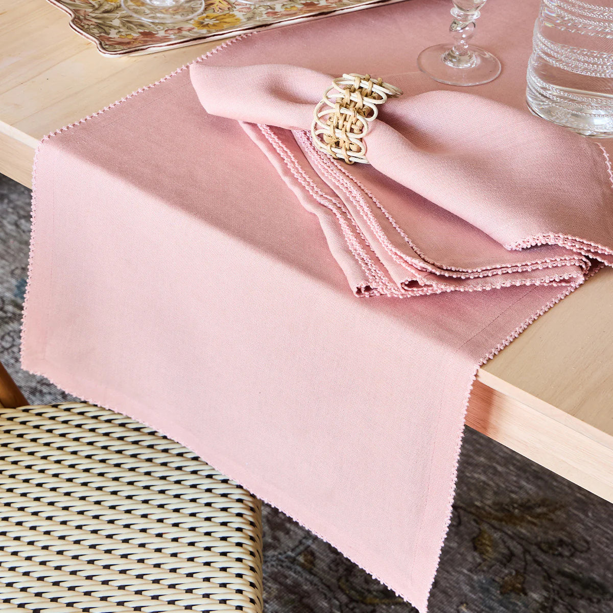 Juliska Berry Scallop 18" x 90" Table Runner