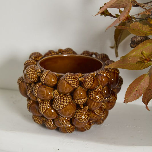 Acorn Pot
