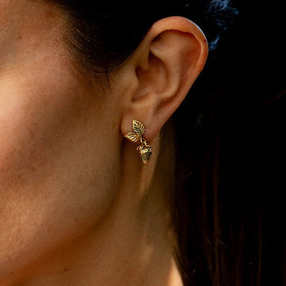 Meadow Walk Berry Drop Earrings in Gold, Capucine de Wulf