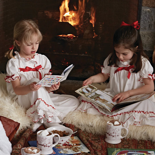 Country Estate Winter Frolic Cereal/Ice Cream Bowl in Ruby