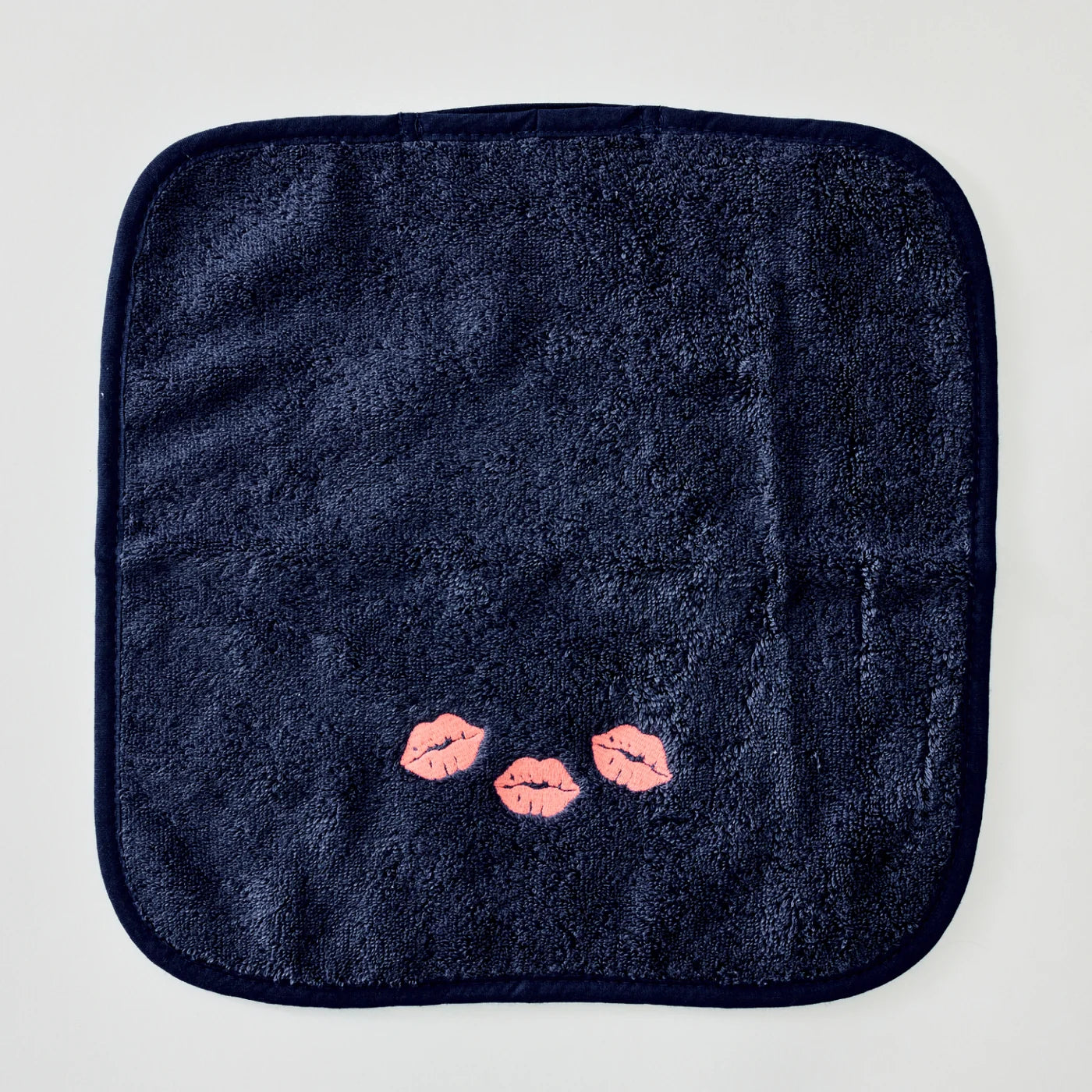 Coral Kiss Makeup Face Cloths Set