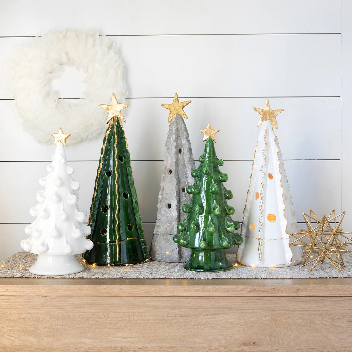 Vietri Foresta Large White Tree With Ribbon & Gold Star