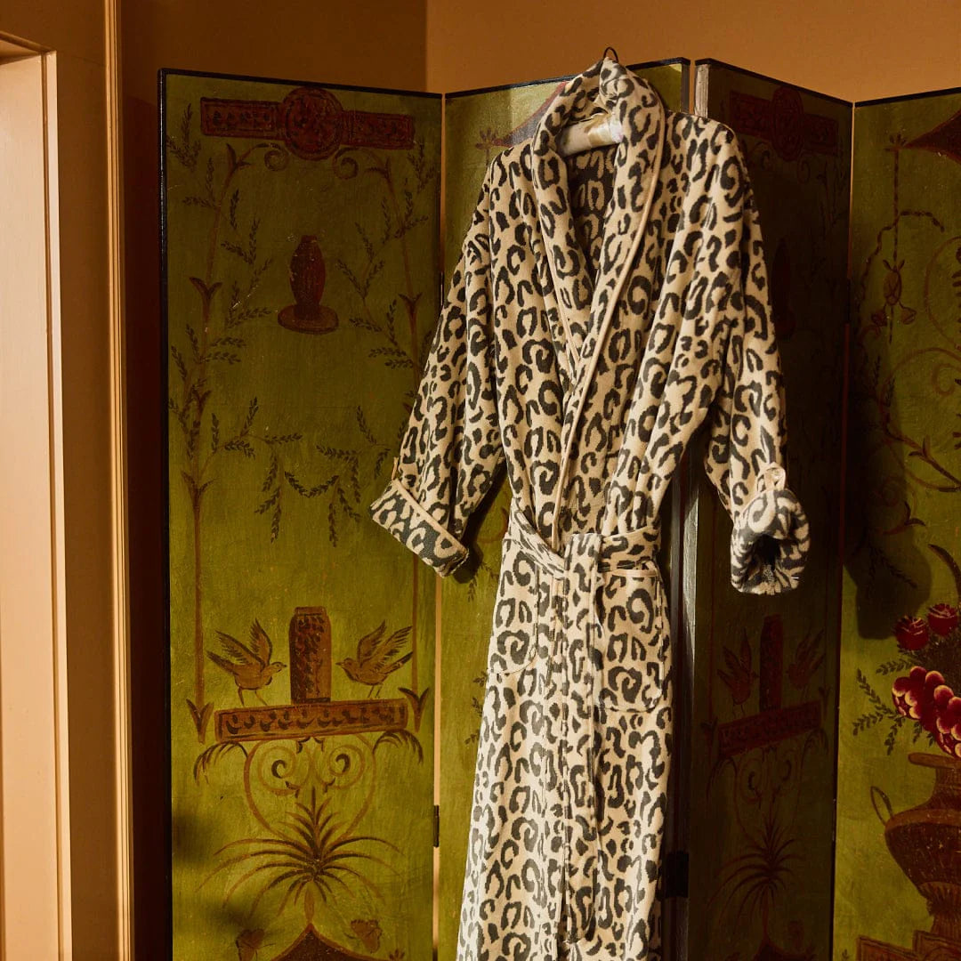 Women's Long Plush Robe in Leopard