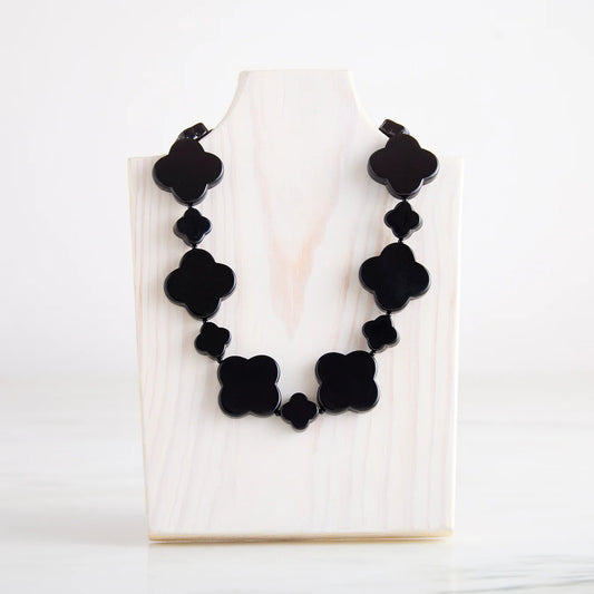 Midnight Clover Cooling Necklace