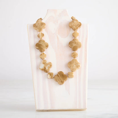 Sand Clover Cooling Necklace