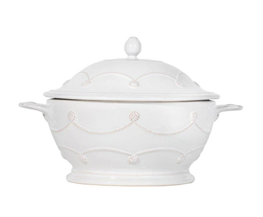 Juliska Berry & Thread Whitewash Casserole with Lid