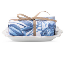 Load image into Gallery viewer, Berry &amp; Thread Soap Dish in Whitewash - Juliska