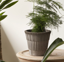 Load image into Gallery viewer, Atlas RAW Grey Pot, Berg&#39;s Potter