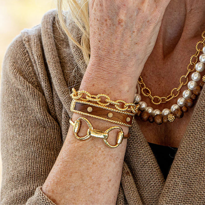 Equestrian Snaffle Bit Link Cuff in Gold, Capucine de Wulf