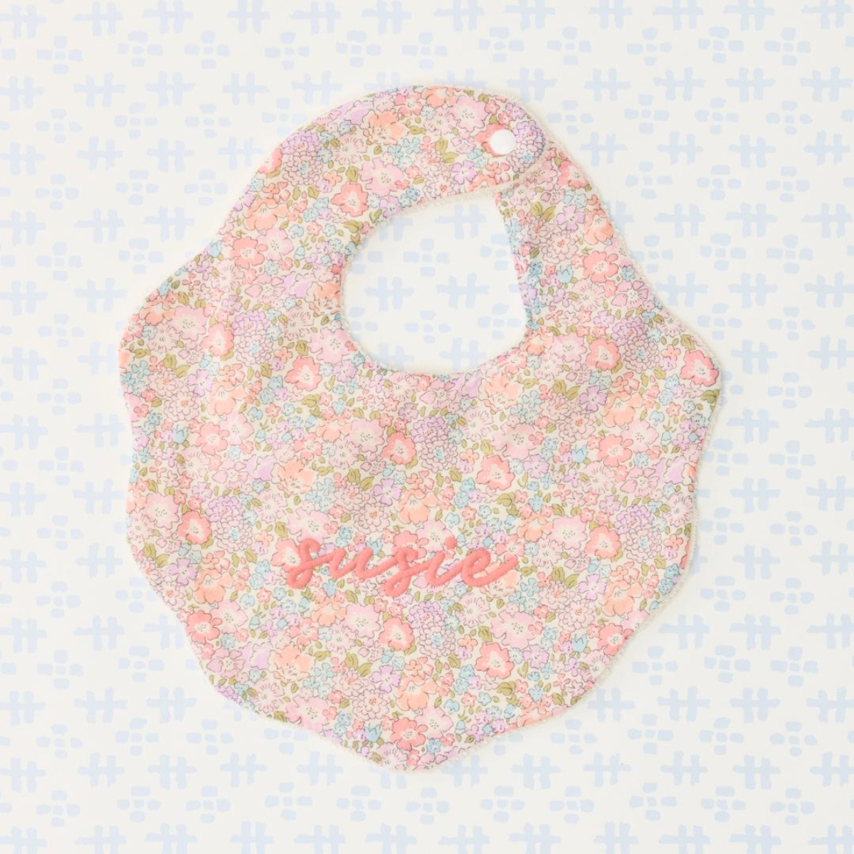 Scalloped Baby Bib