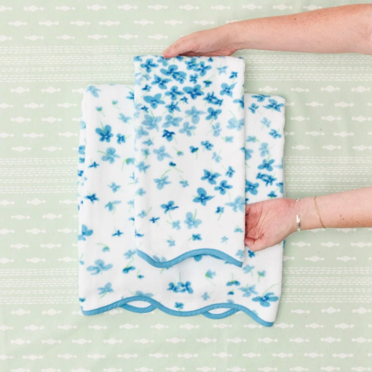 Pair of Scalloped Hand Towels in Betty Floral