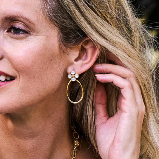 Berry Clover Teardrop Earrings in Mother of Pearl, Capucine de Wulf