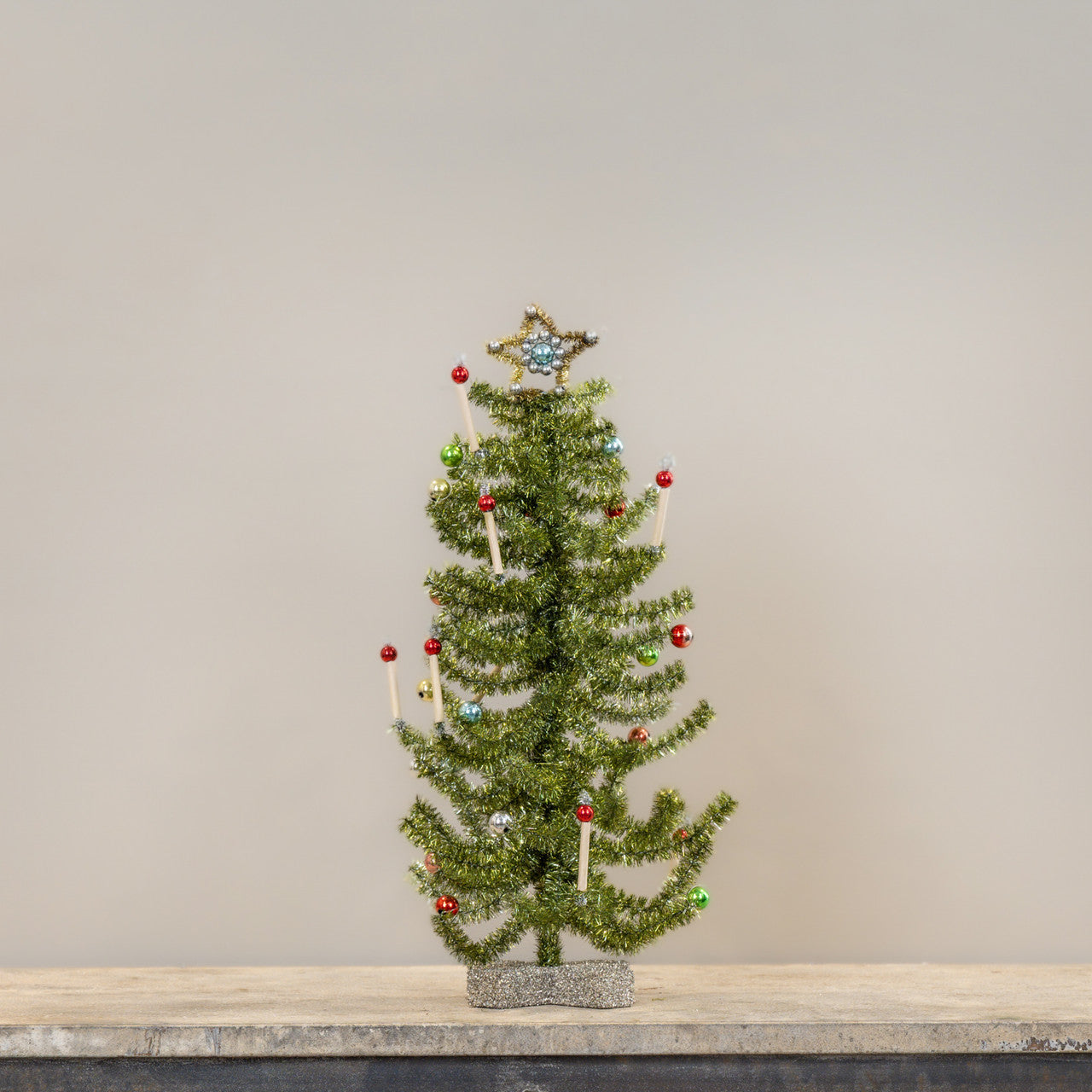 18" Green Festive Tree