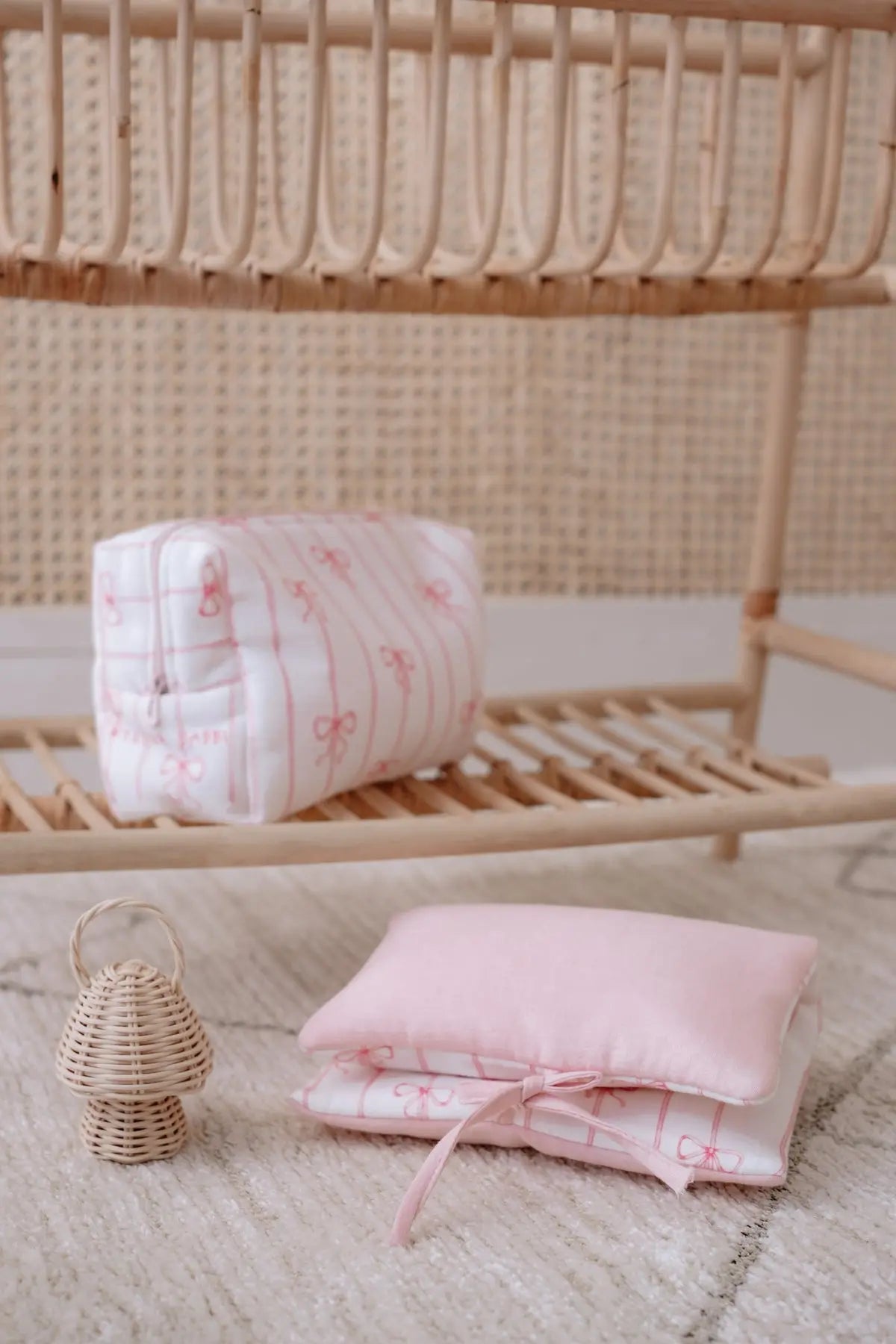 Wet Wipes and Diaper Clutch, Pink Ribbon | Atelier Babbi