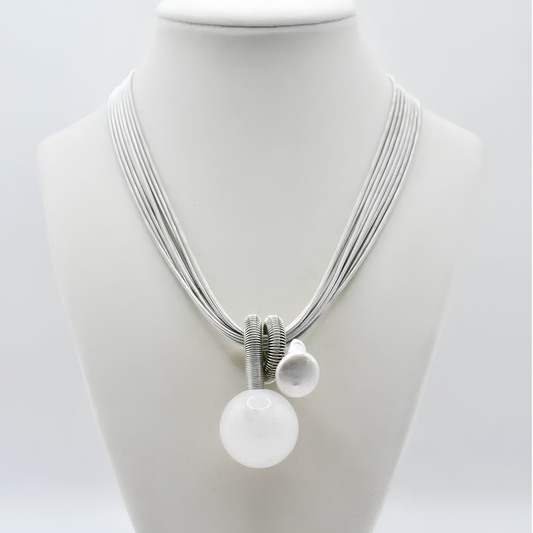 Strand Silver Wire Necklace with Round Stone Necklace