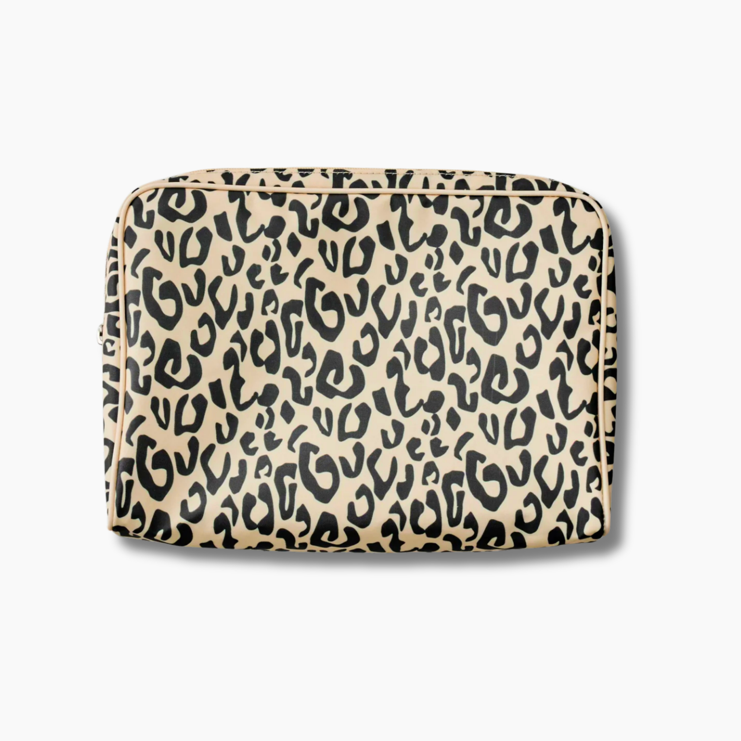 Patterned Toiletry Bag in Leopard