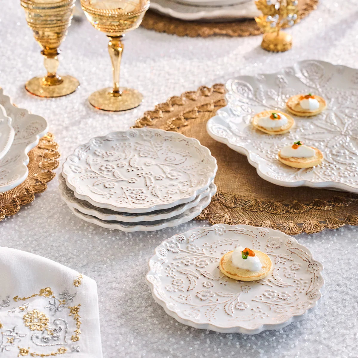 Juliska Berry & Thread Thistle Whitewash Cocktail Plates (Set of 4)