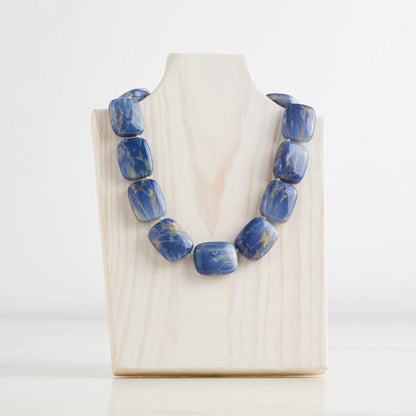 Hot Girl Pearls Chicklet Necklace in Blue Lapis