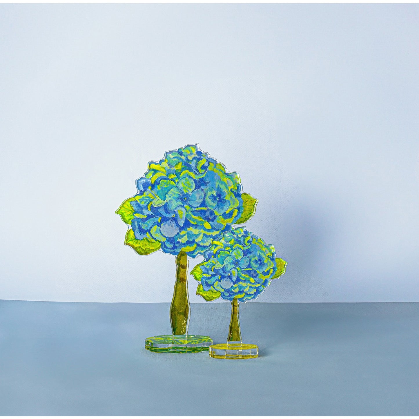 Light Hydrangea Small Acrylic Flower