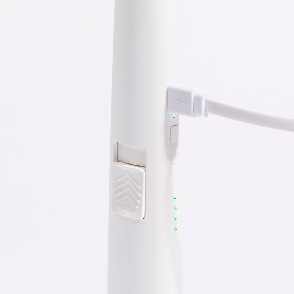 THE MOTLI LIGHT - White