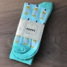 Load image into Gallery viewer, Pappy &amp; Co. Bourbon Bottle Socks in Green