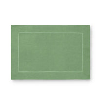Load image into Gallery viewer, Linen Placemats 14&quot; x 20&quot; Clover (Set of 4)